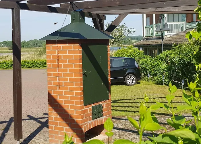 Moenchgut 1 Mit Wintergarten Und Terrasse Lejlighedshotel 4*