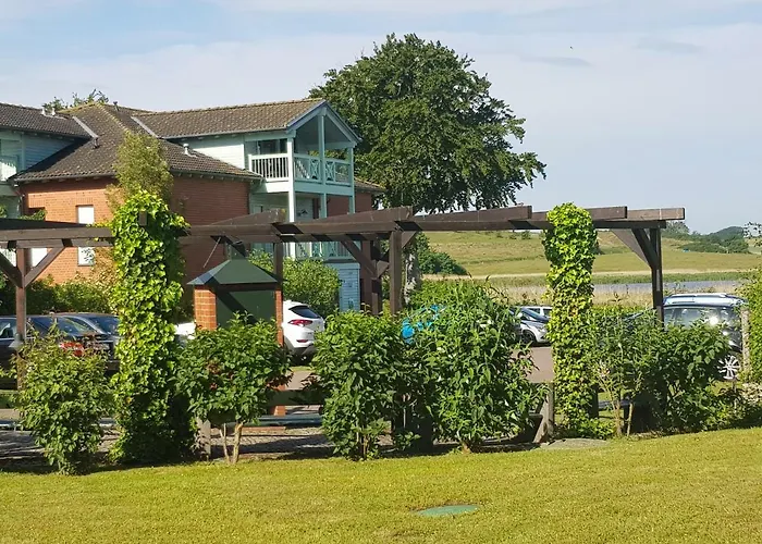 Moenchgut 1 Mit Wintergarten Und Terrasse Lejlighedshotel Sellin (Rugen)